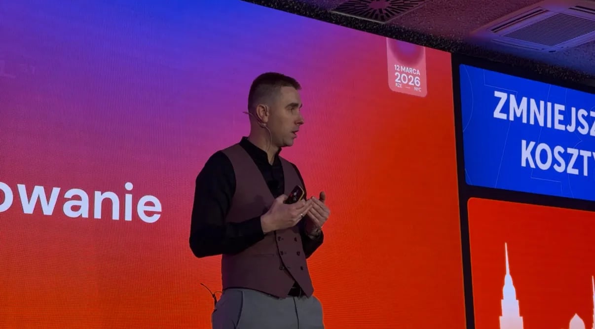 Wygodne Zwroty na RZECommerce - prelekcja CEO Krzysztof Kukla (3)